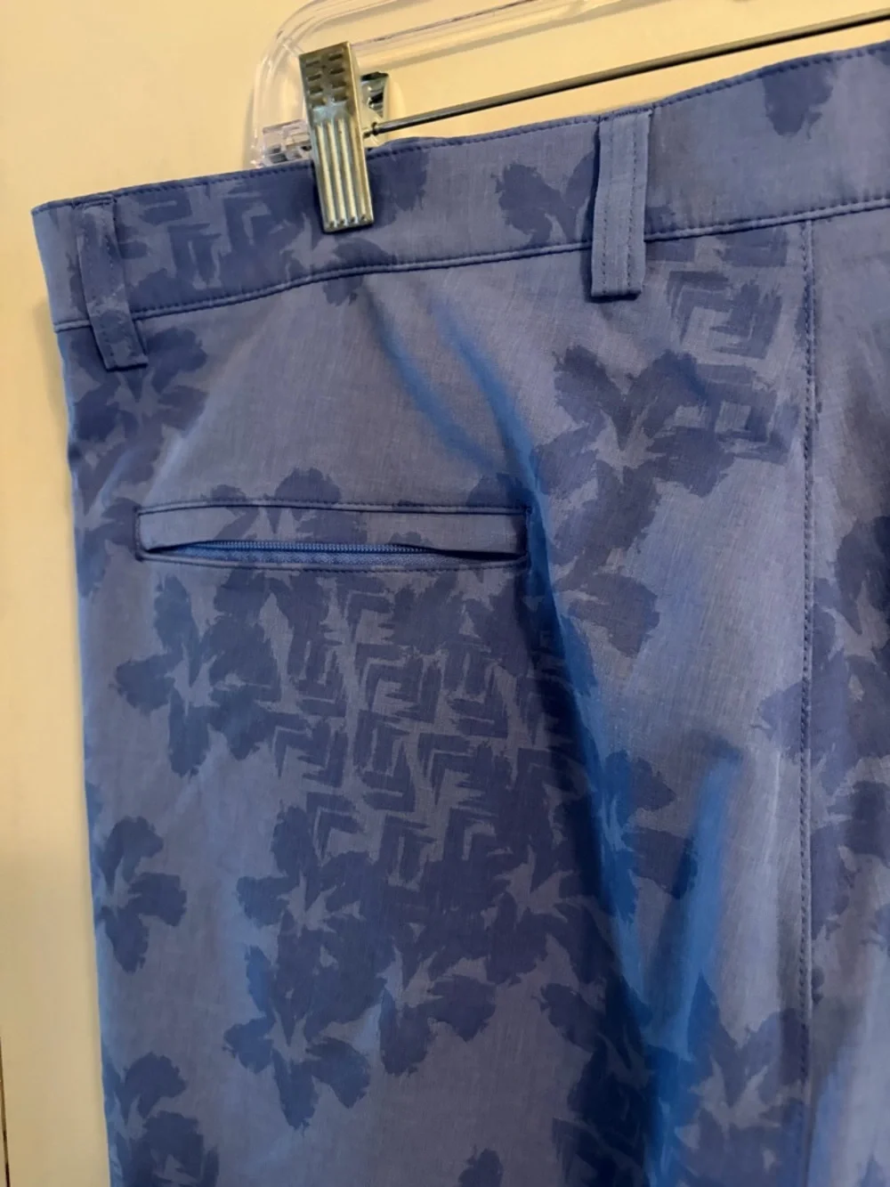 Peter Millar Shackleford Abstract Floral Performance Hybrid Golf Short Size 36
